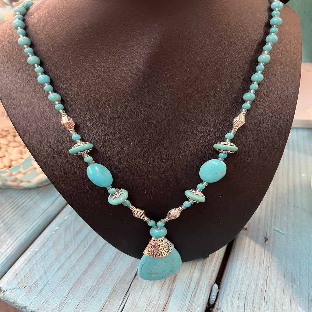 Amiee Teardrop Necklace
