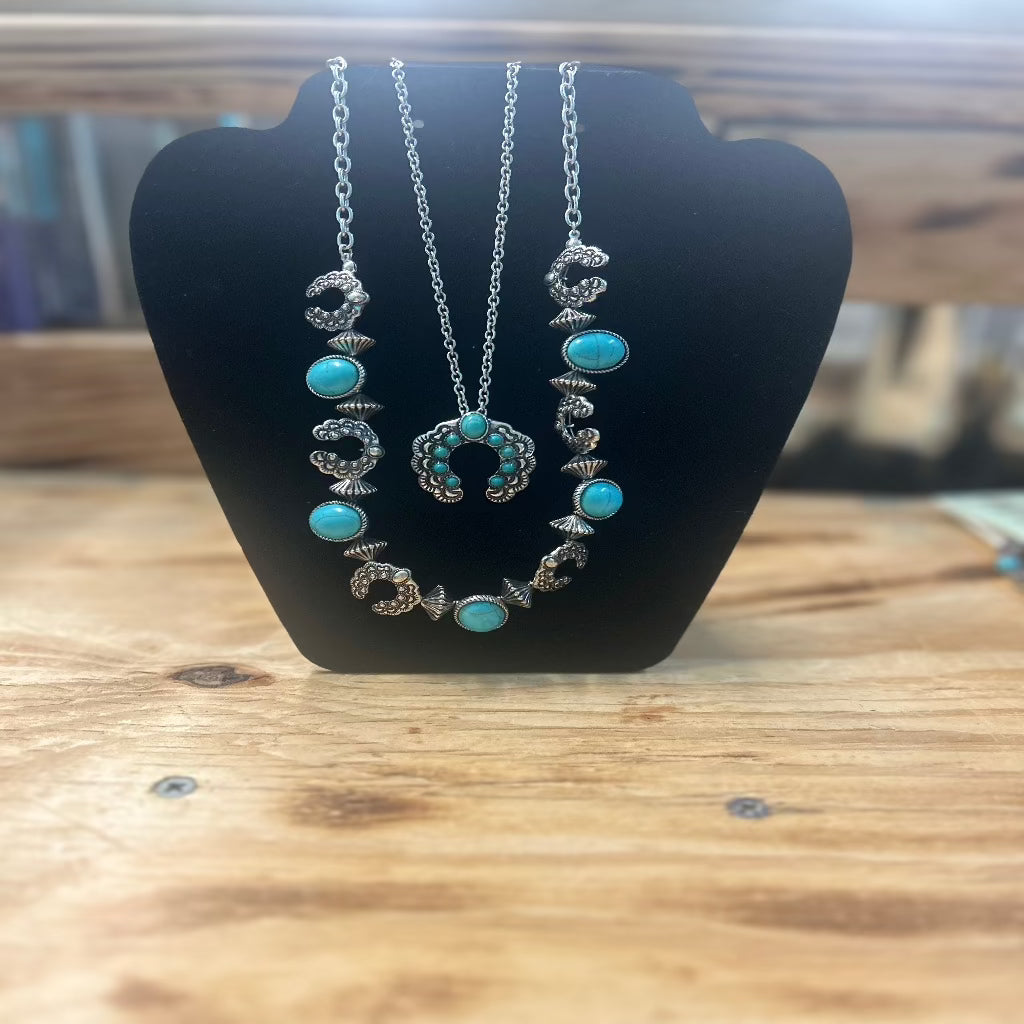 Lynn Necklace Set