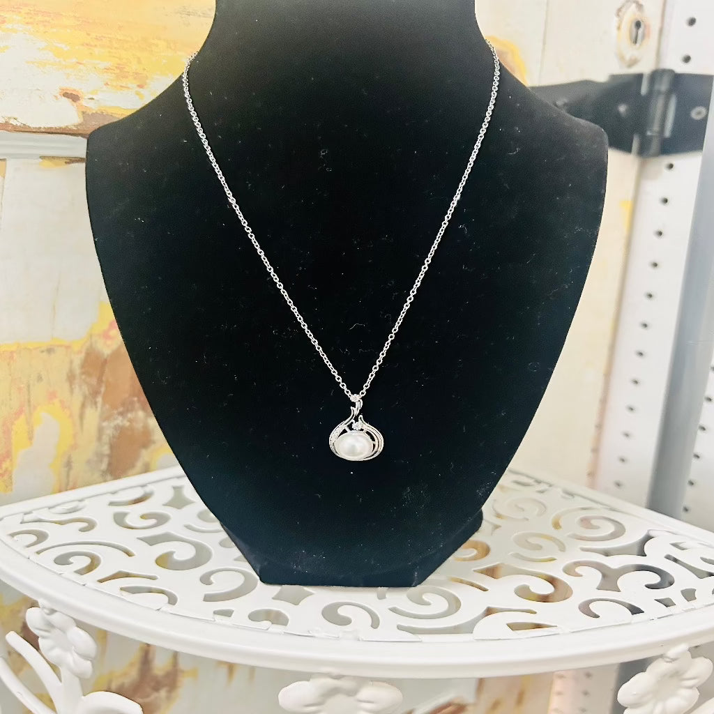 Pearl Necklace