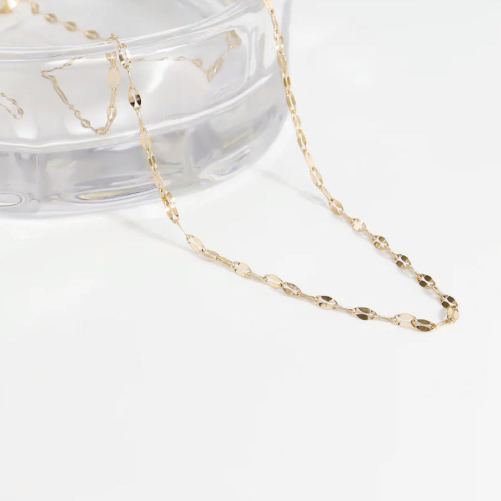 Gold Lip Chain Necklace