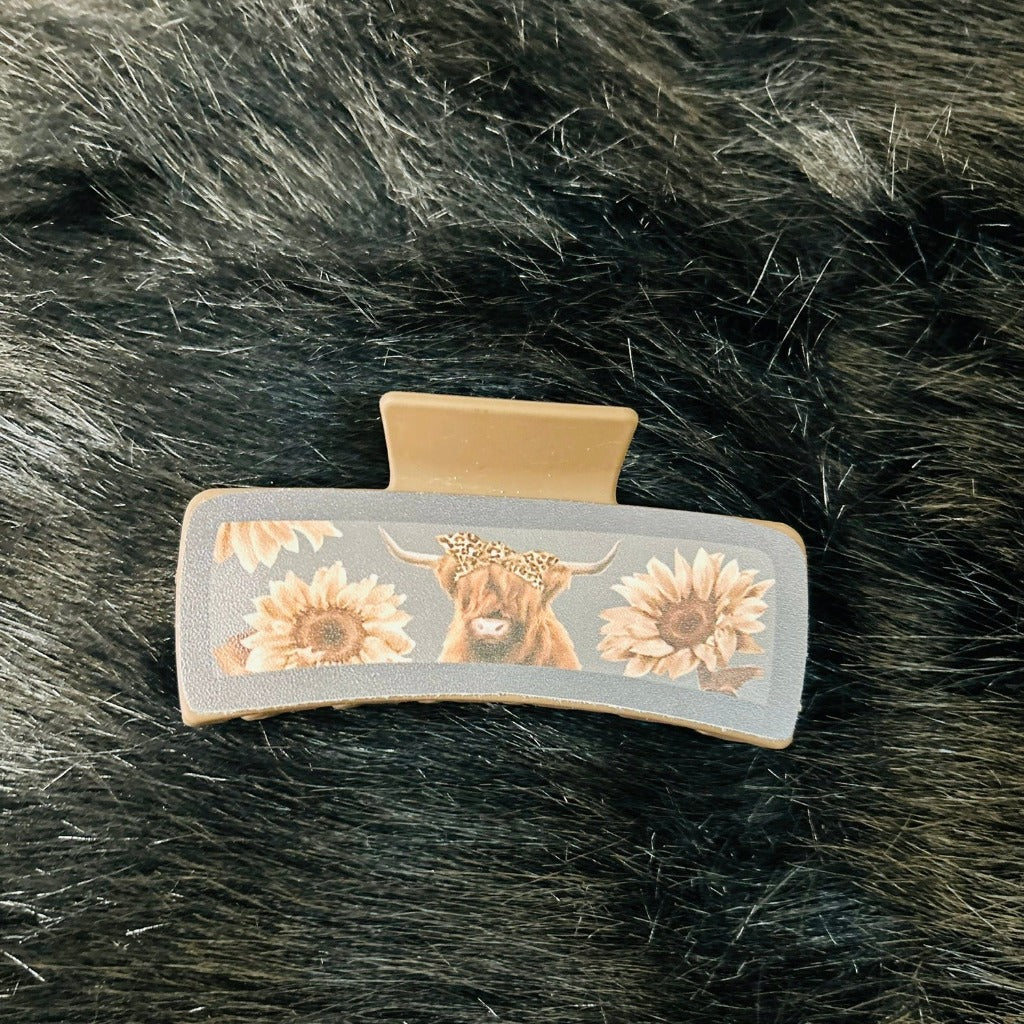 Highland Cow Hair Claw