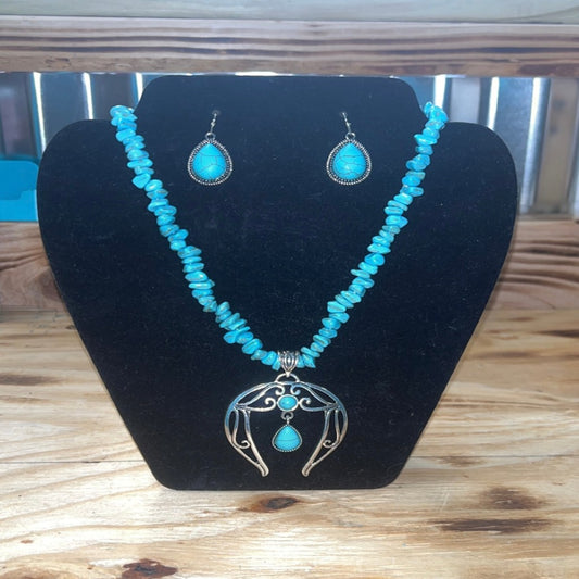 Lucky Day Necklace Set