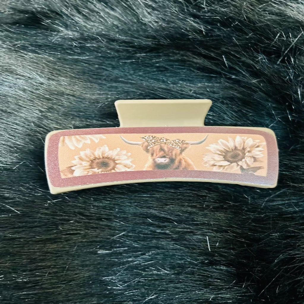 Highland Cow Hair Claw