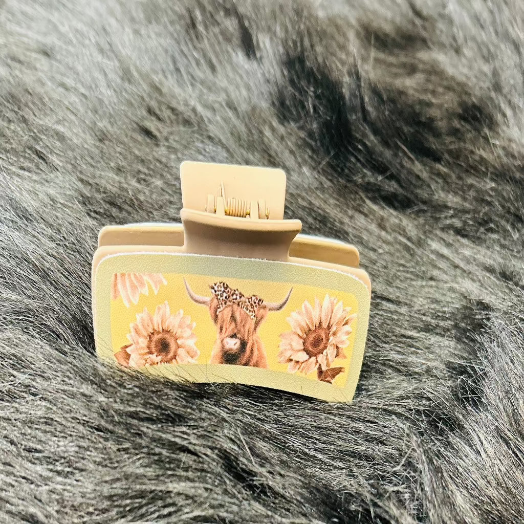 Highland Cow Hair Claw