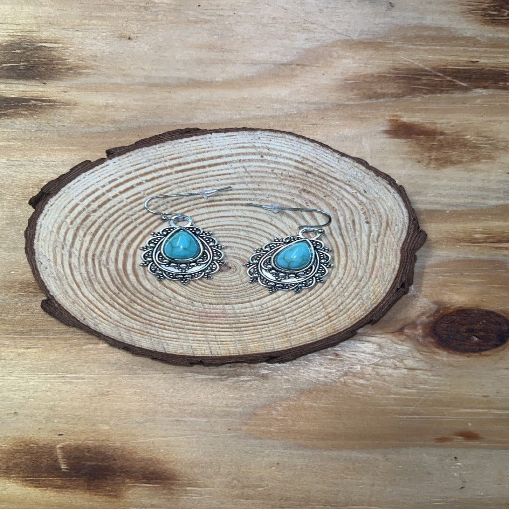 Mindy Teardrop Earrings