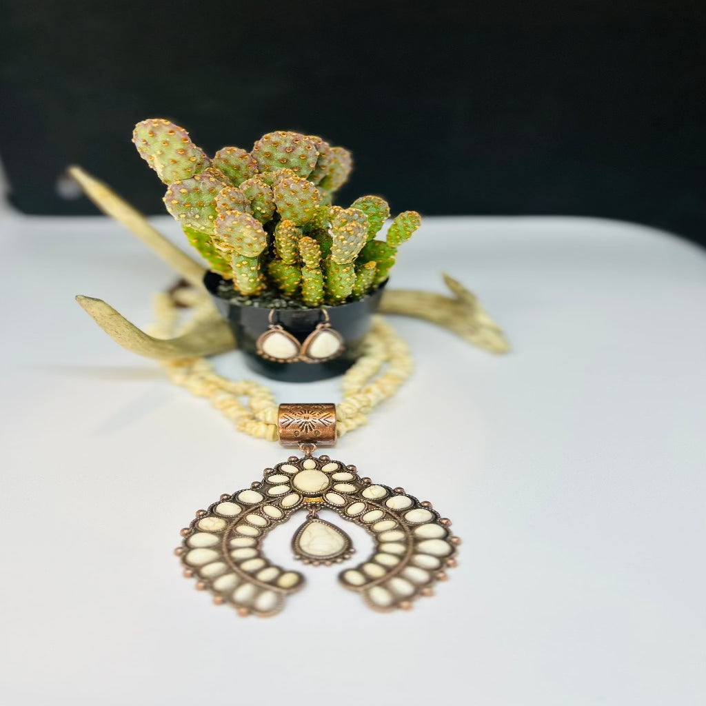Koe Squash Blossom Necklace Set
