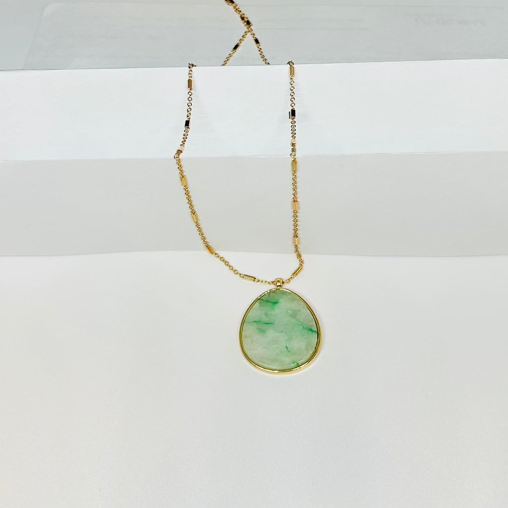 Allison Green Stone Pendant Necklace