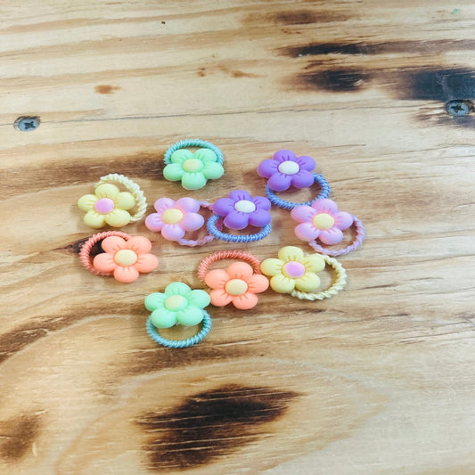 Sunny girls ponytail holder