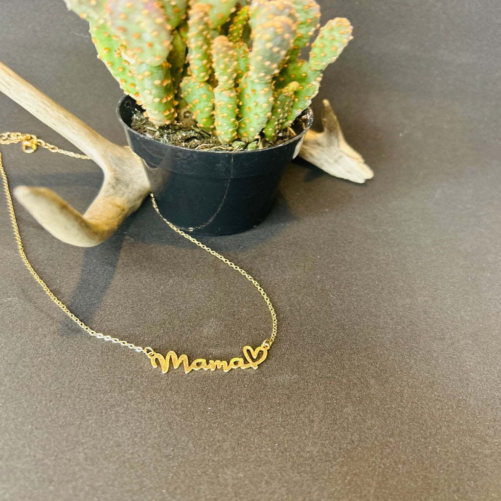 Victoria Mama Necklace