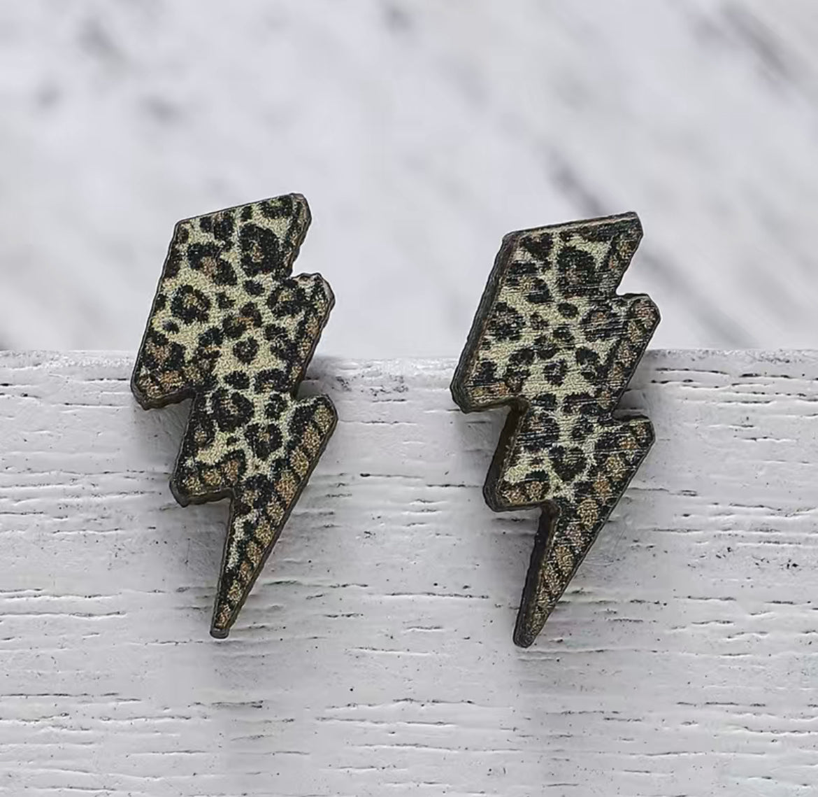 Lightening Stud