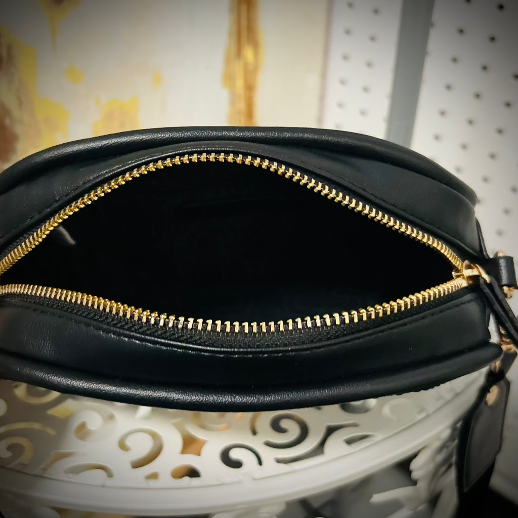Sleek Black Shoulder Bag