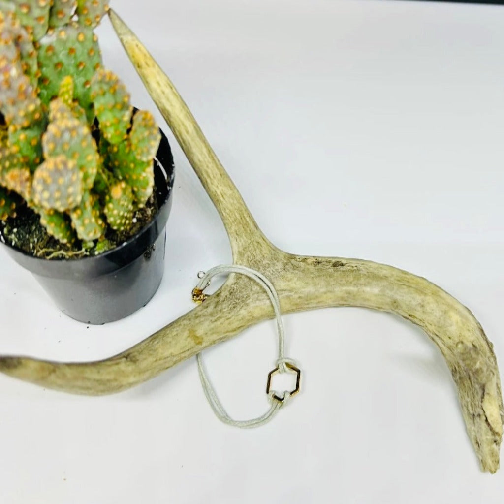 Ava Gold Pendant Bracelet