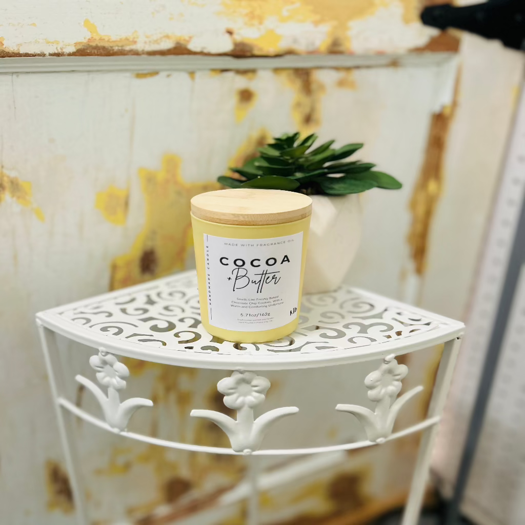 Cocoa Butter Scented Candle