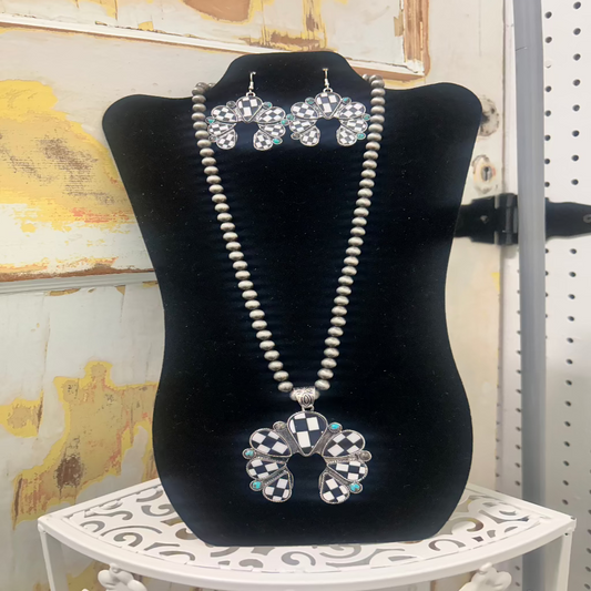 Outlaw Elegance Necklace Set