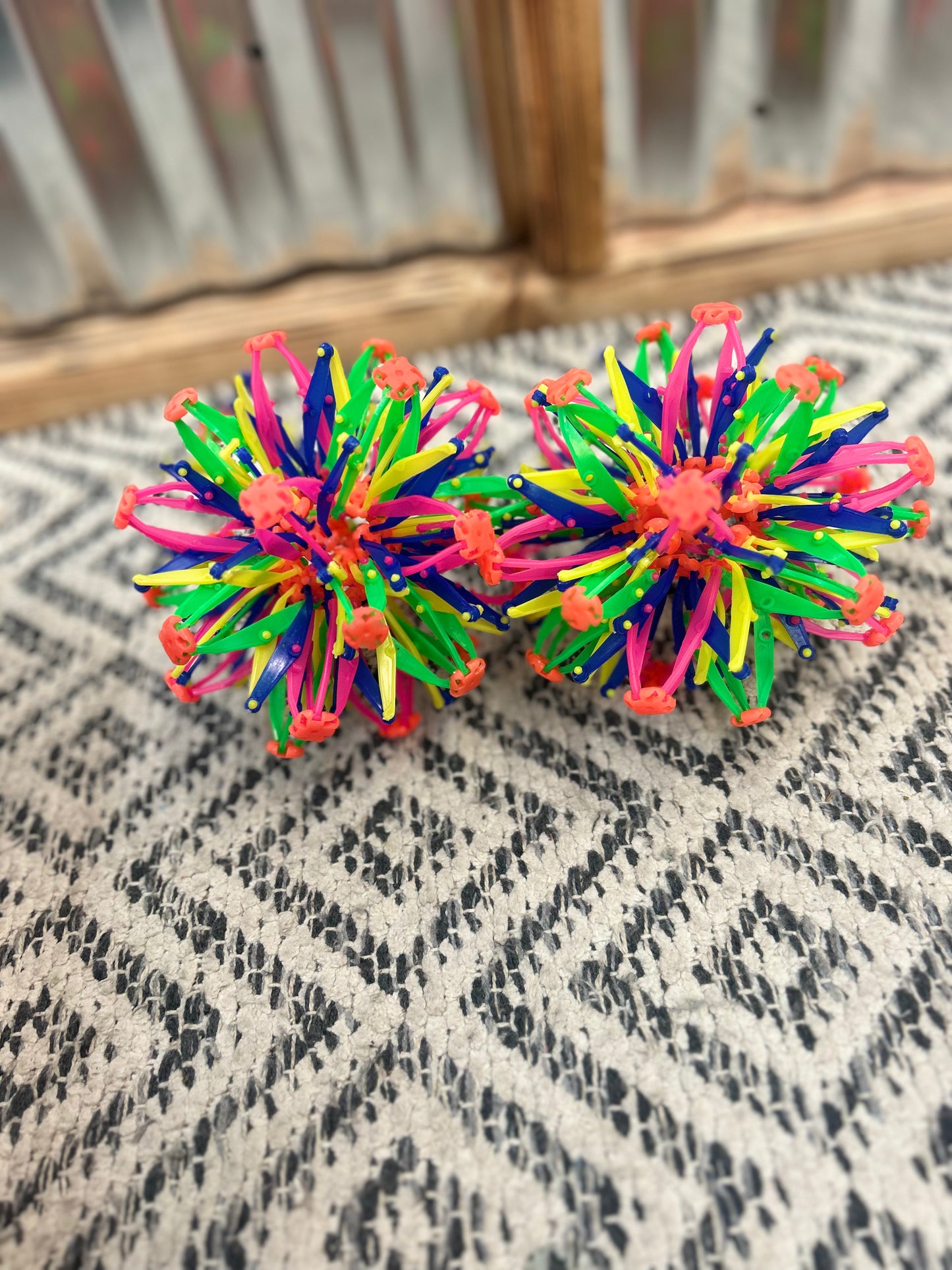 Expandable Ball