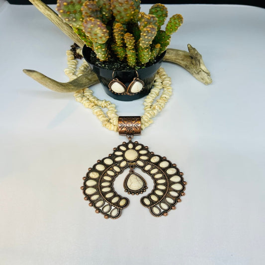 Koe Squash Blossom Necklace Set