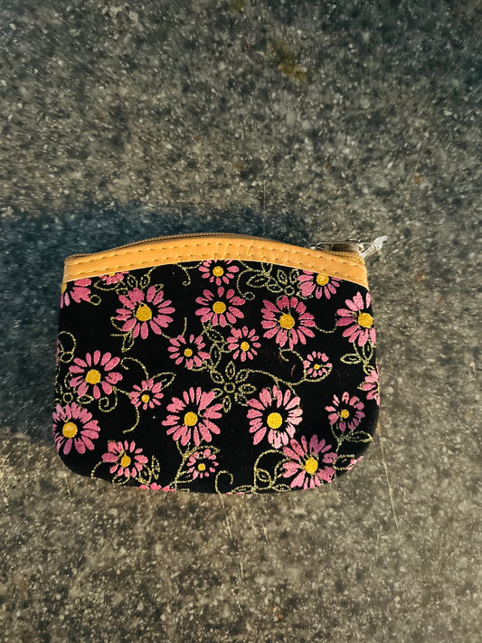 Daisy Coin Pouch